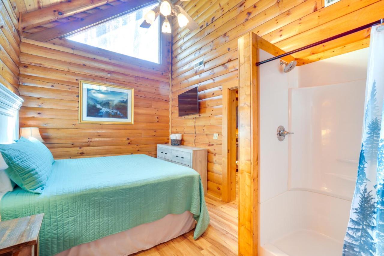 Lovely Gatlinburg Cabin With Private Hot Tub! Exterior photo